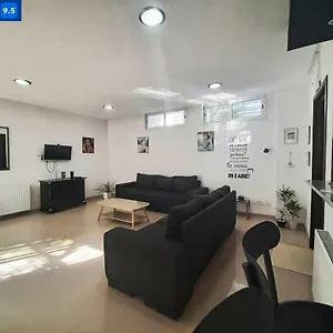 studio-tres-bien-situe-au-jardin-d-el-menzah-1.tunis-best-hotels.com/